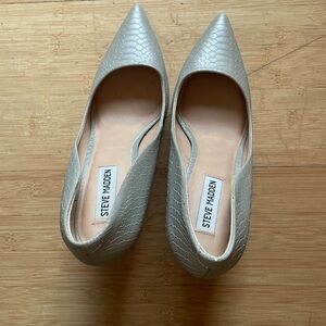 Steve Madden heels